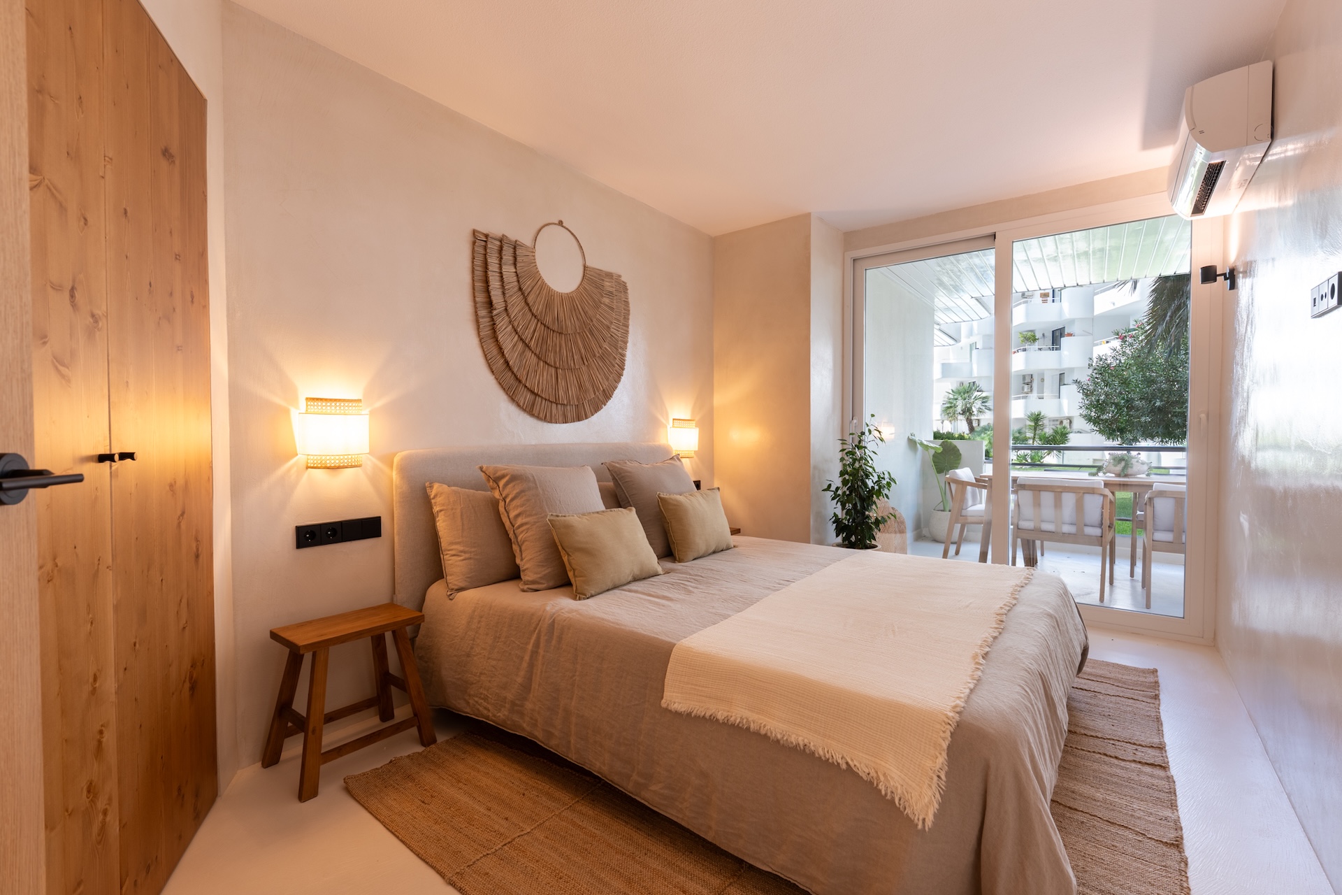 Resa Estates apartment for sale Botafoch Ibiza bedroom .jpg